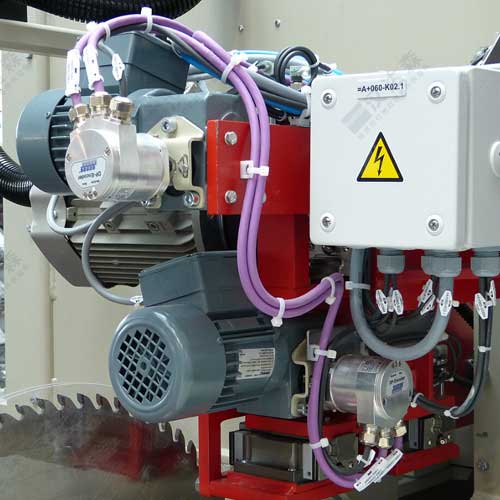 ��ƽ�X݆늙C�ͱ�ƽ�X݆�b��