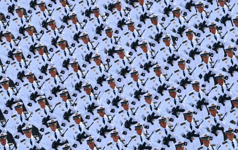 漢達(dá)森人共賞閱兵盛典4.jpeg 漢達(dá)森人共賞閱兵盛典4.jpeg